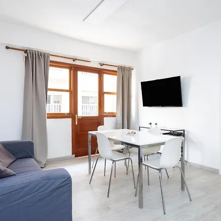 118 Cruz By Sunkeyrents سانتا كروز دي تينيريف